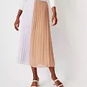 Ann Taylor Colorblock Pleated Midi Skirt (XLT)